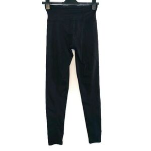 Spanx Black High Rise Leggings Compression Women’s Size Medium 8 10